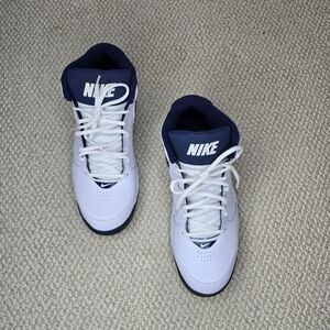 Nike The Overplay V Basketball Sneakers Size 11